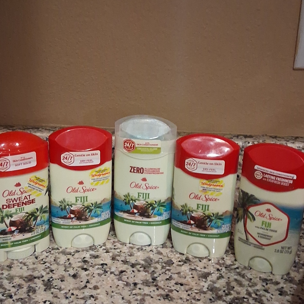 5 brand new OLD SPICE Fiji deodorants.